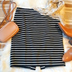J. Crew Factory | The Pencil Skirt | Stripe | Size 2